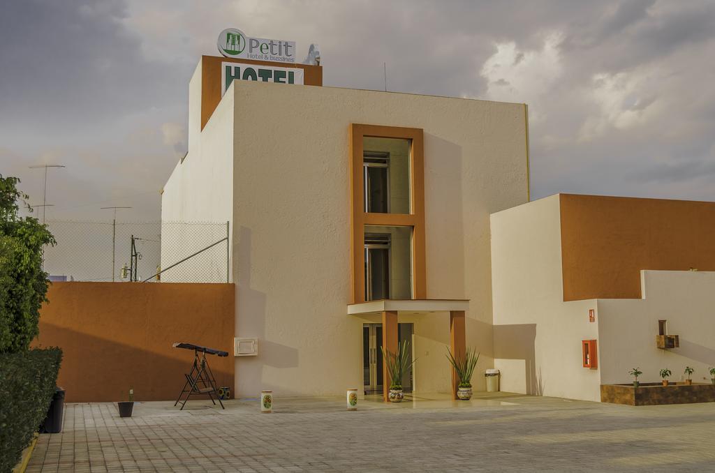 Hotel Petit Tehuacán Esterno foto