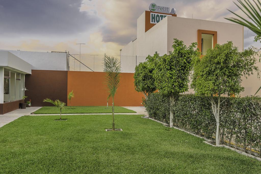 Hotel Petit Tehuacán Esterno foto